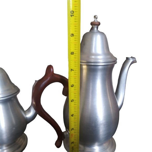 Vintage Pfaltzgraff Handcrafted Pewter Coffee/Tea Pot Made in the USA Lot of 2 - Picture 7 of 11